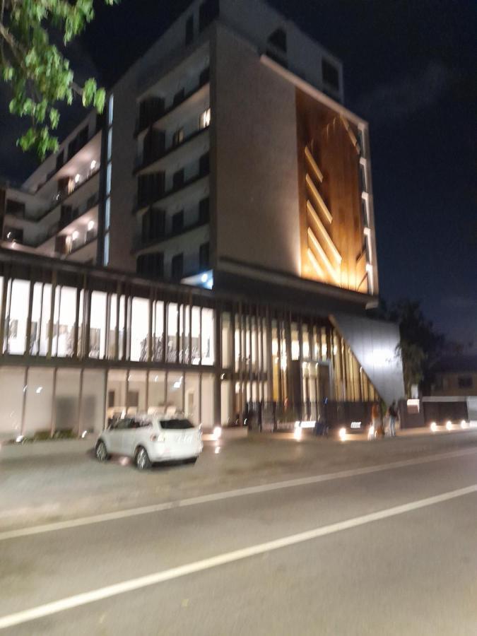 The Lennox D-Plus Apartments Accra Exterior foto